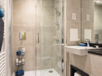 Property For Sale On Glenburnie Road London